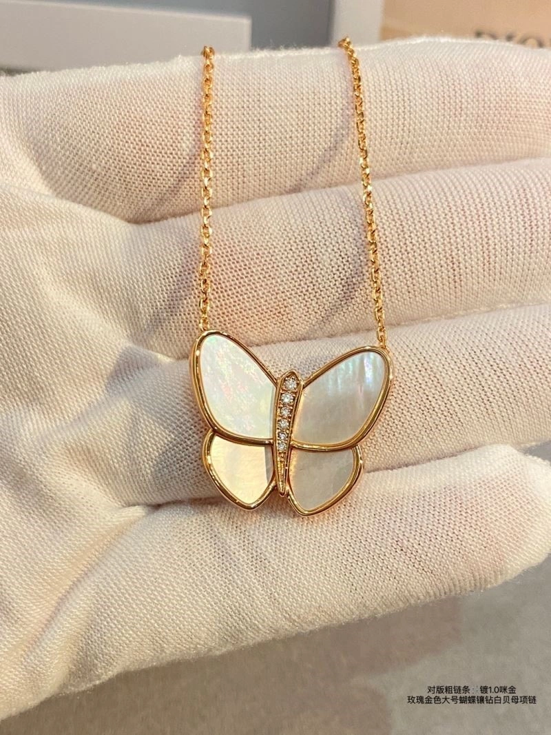 Flexible Vca Necklaces 254258