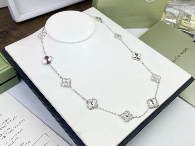 Vibrant Vca Necklaces 254197