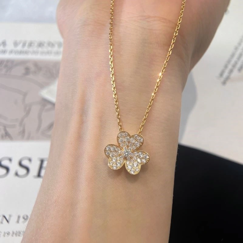 Vca Necklaces Stylish 254193