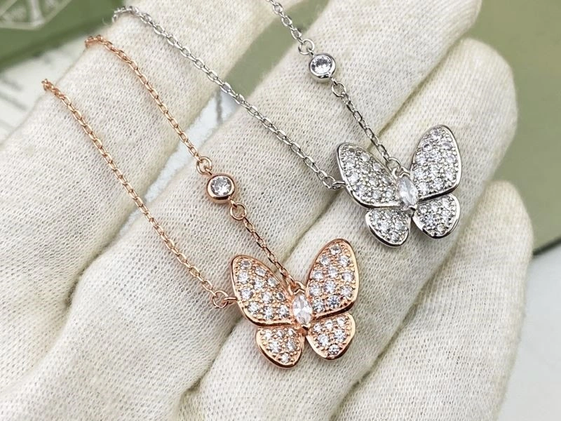 SmoothTexture Vca Necklaces 254183