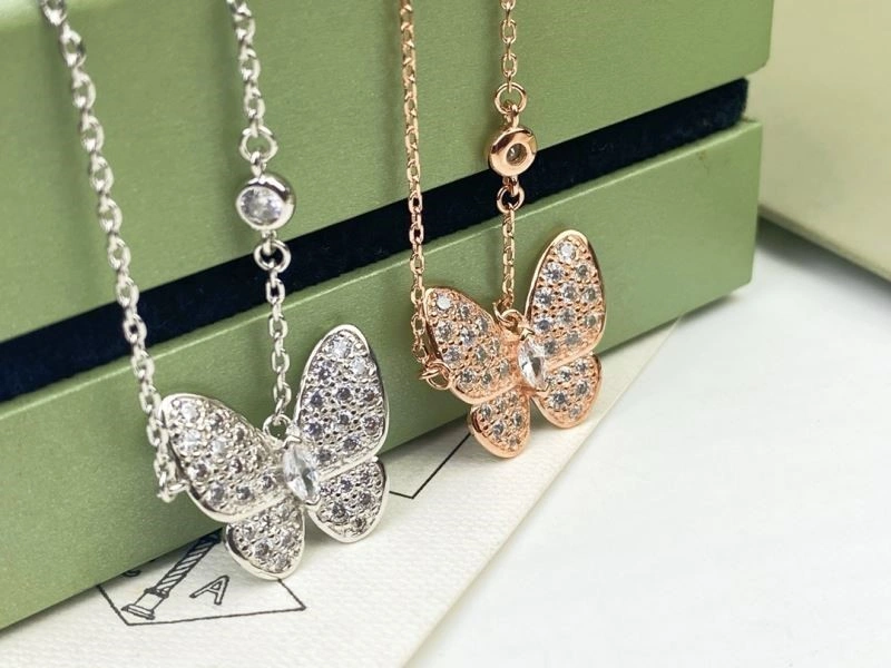 SmoothTexture Vca Necklaces 254183