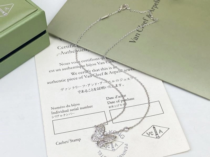 SmoothTexture Vca Necklaces 254183