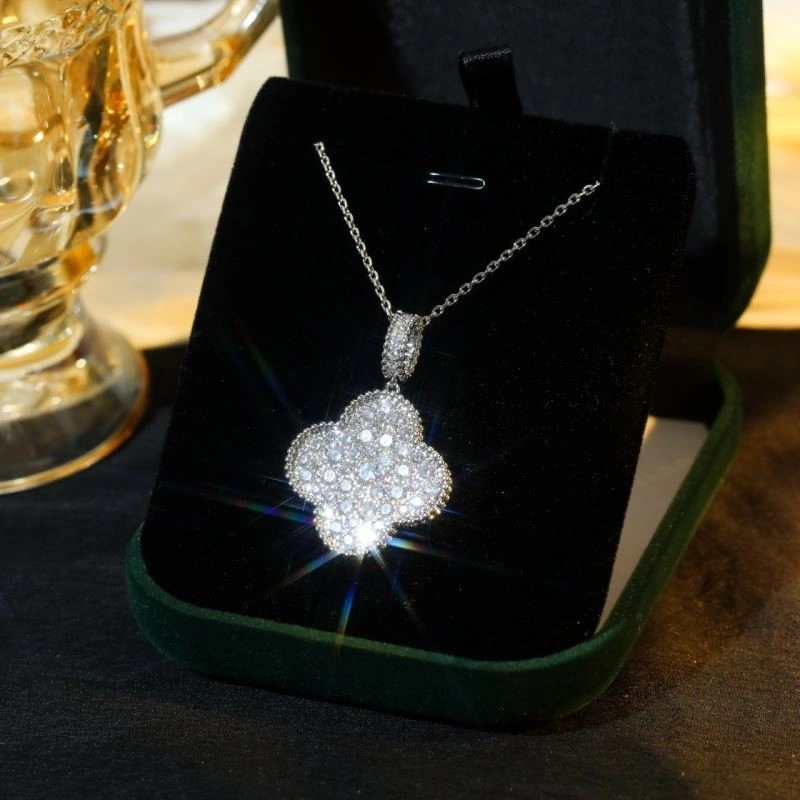 OdorResistant Vca Necklaces 254181