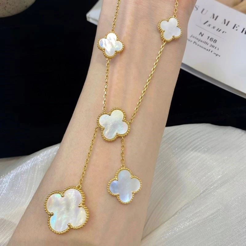 Vca Necklaces Effortless 254177