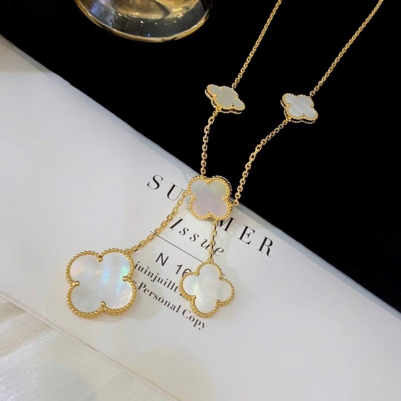 Vca Necklaces Effortless 254177