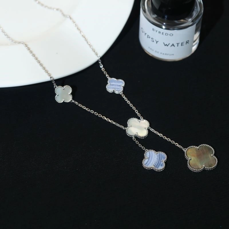 Vca Necklaces Chic 254172