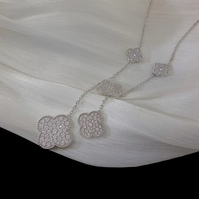 Vca Necklaces Soft 254178