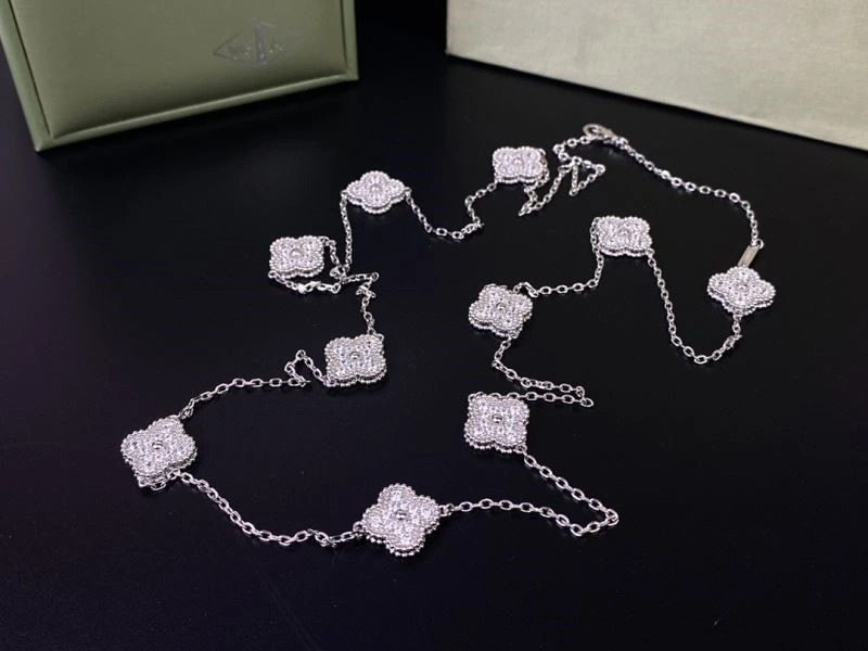 ZipUp Vca Necklaces 254171