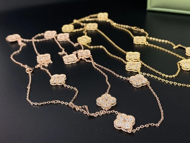 ZipUp Vca Necklaces 254171