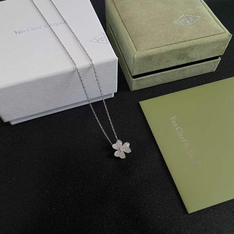Vca Necklaces HighPerformance 254187