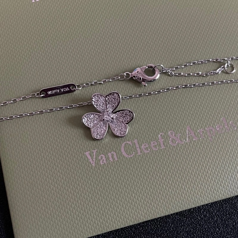 Vca Necklaces HighPerformance 254187