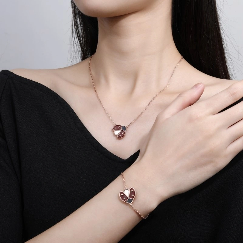 Vca Necklaces UrbanStyle 254163