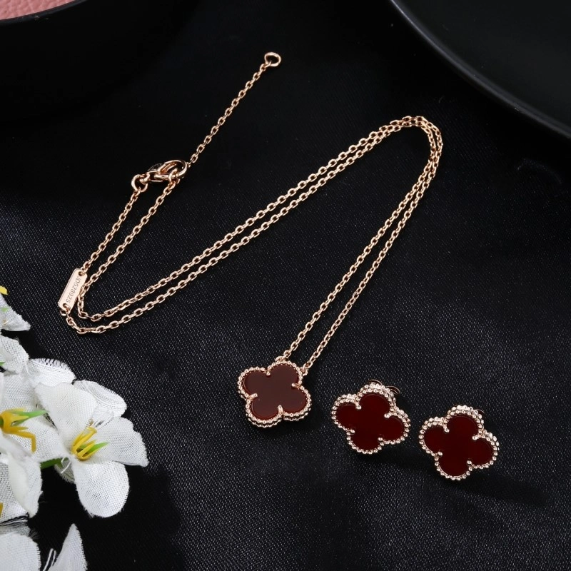 Efficient Vca Necklaces 254176