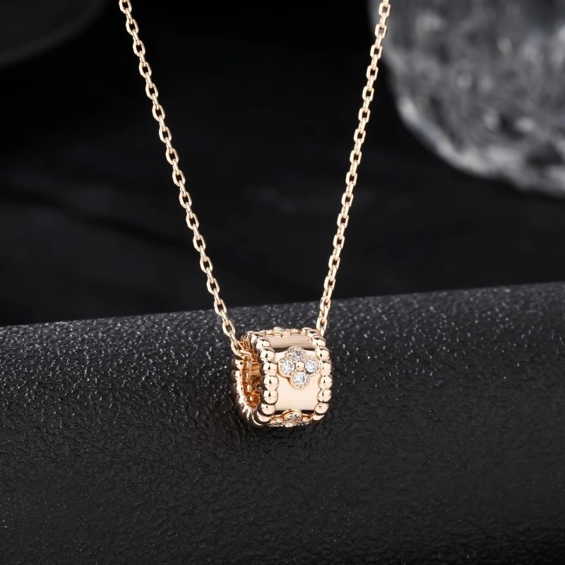 NewStyle Vca Necklaces 254174