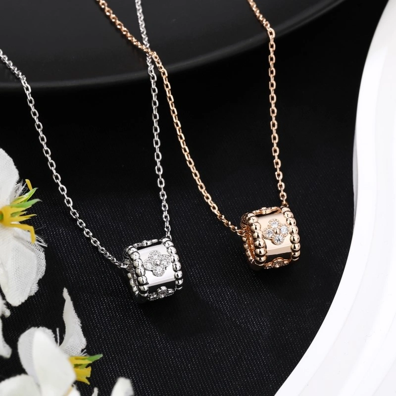 NewStyle Vca Necklaces 254174