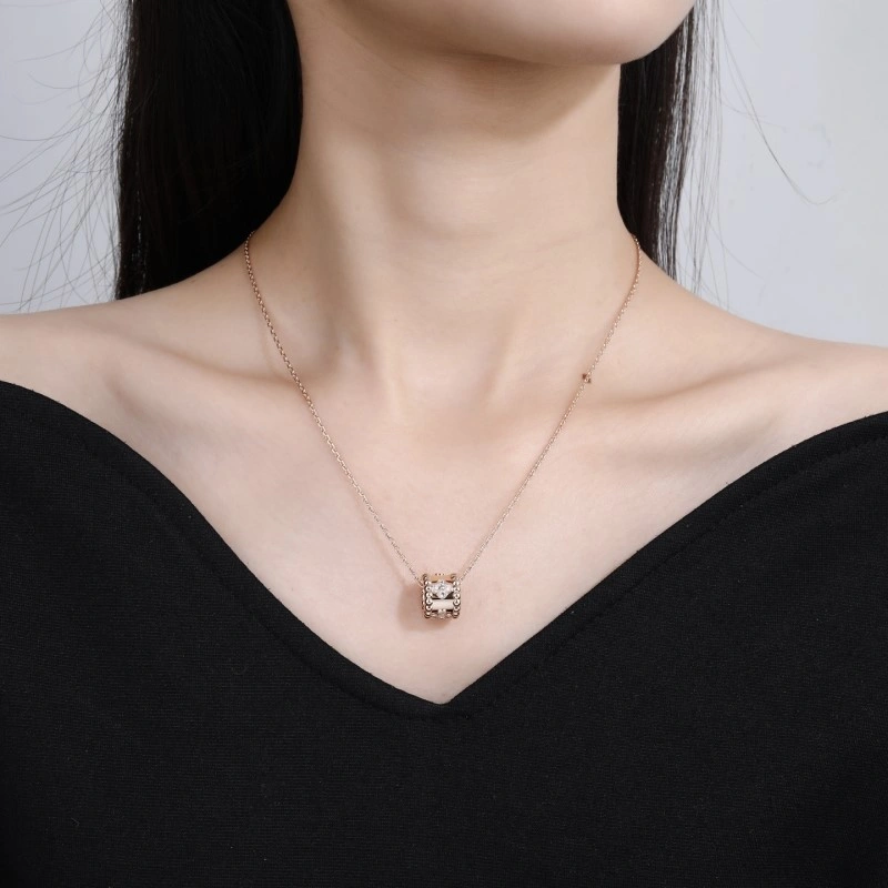 NewStyle Vca Necklaces 254174