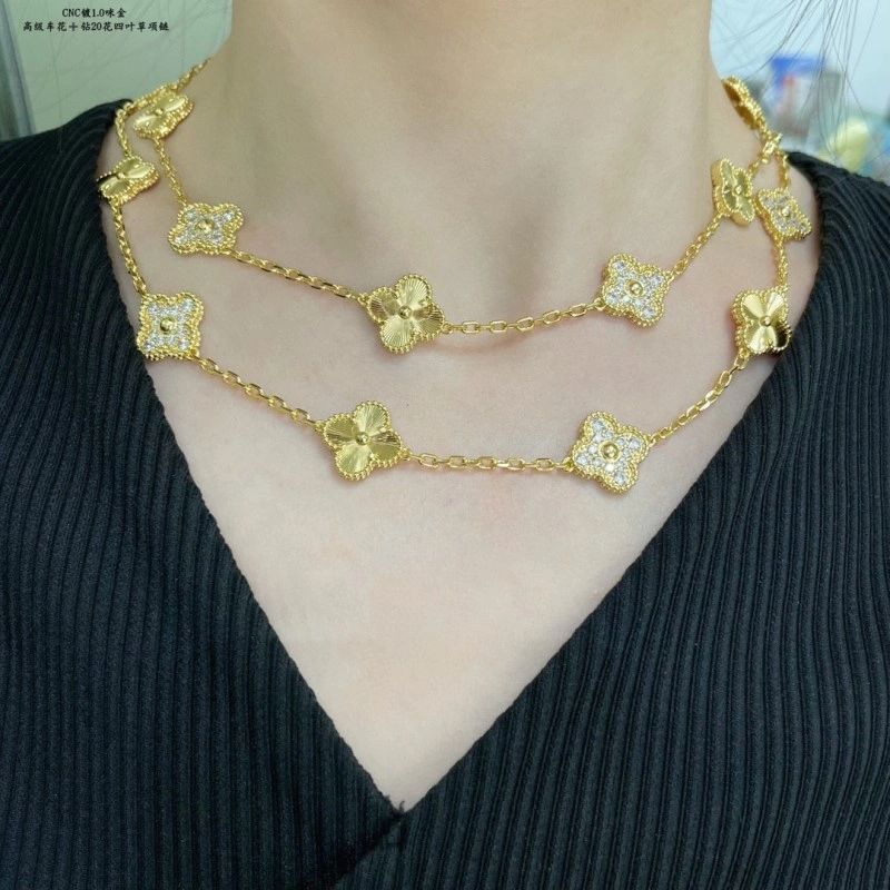 Breathable Vca Necklaces 254169