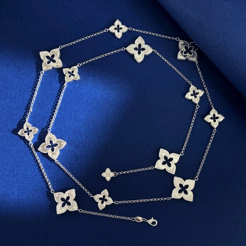 Functional Vca Necklaces 254060