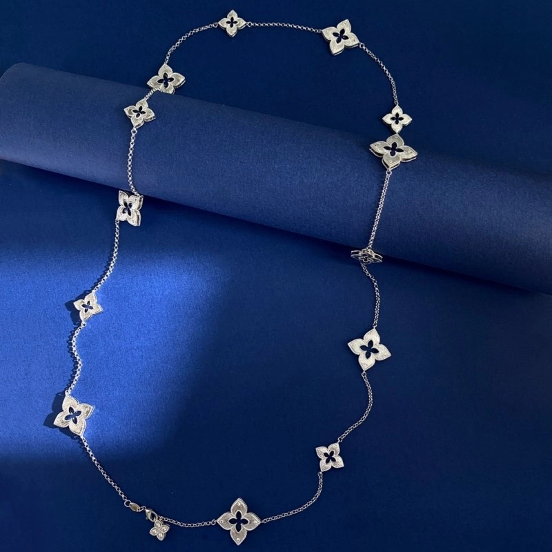 Functional Vca Necklaces 254060