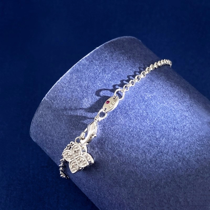 Vca Necklaces Refined 254055