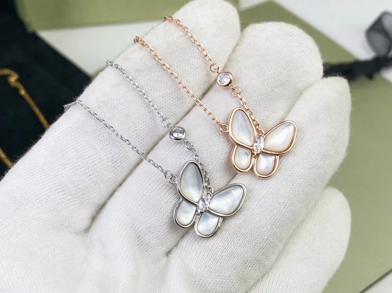 Comfortable Vca Necklaces 254054