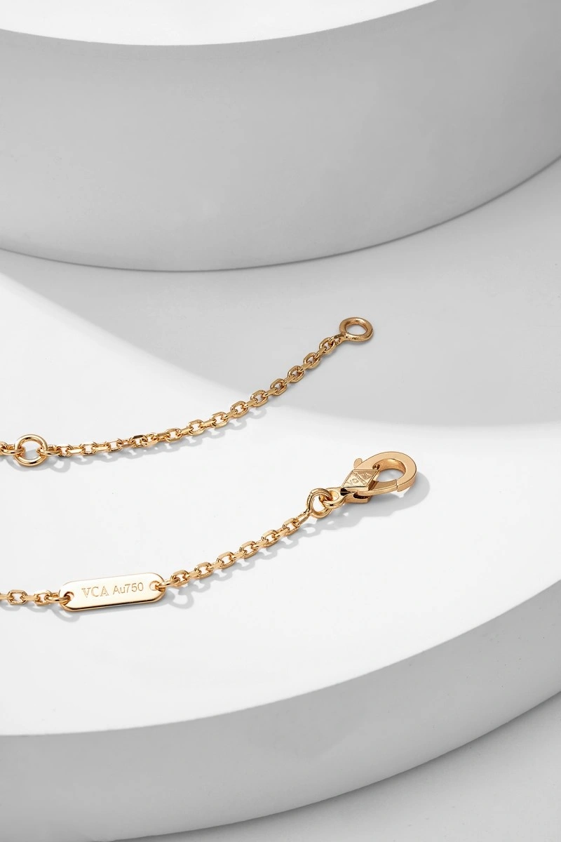 Seasonal Vca Necklaces 254030