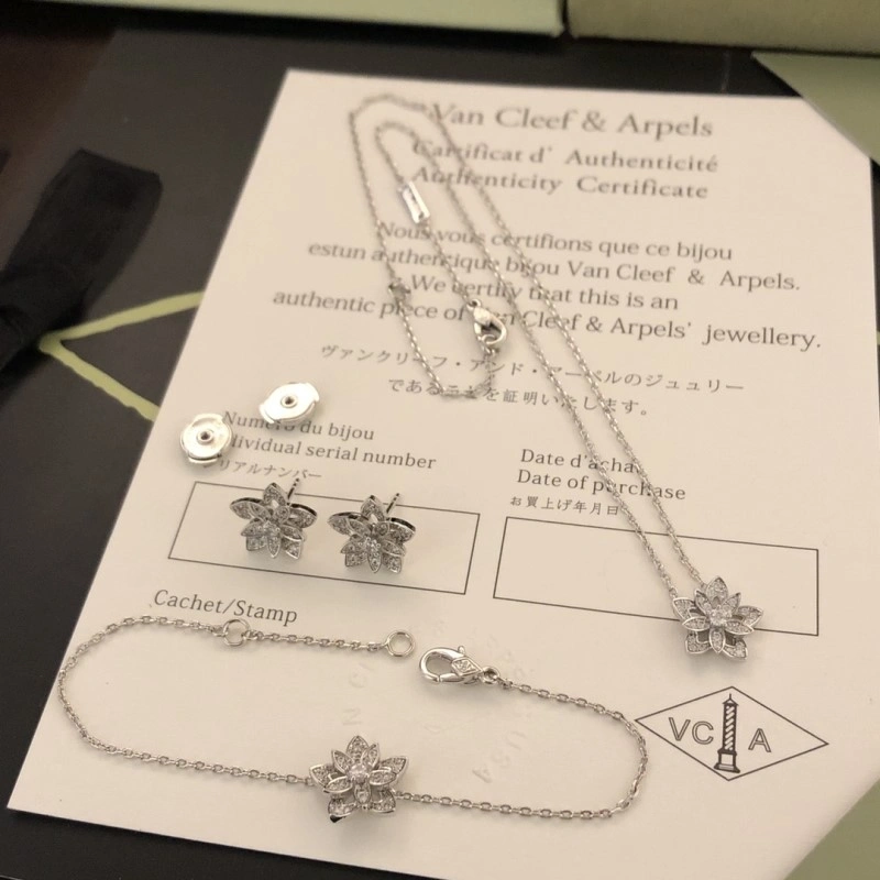 Durable Vca Necklaces 254052