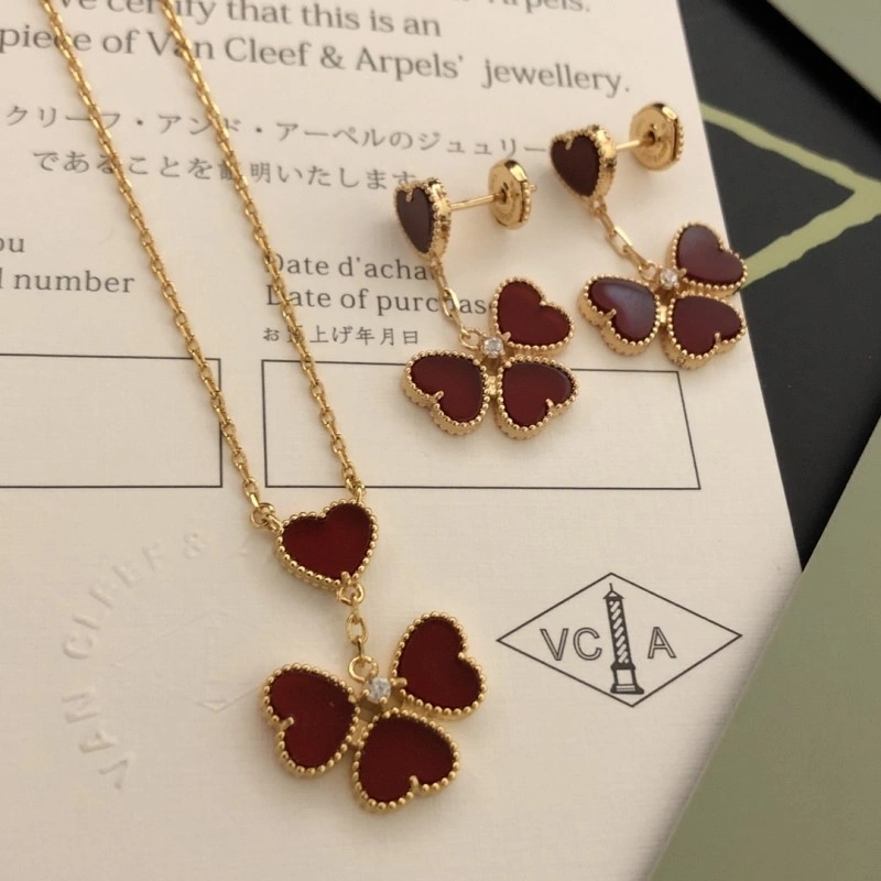 Vca Necklaces Youthful 254051