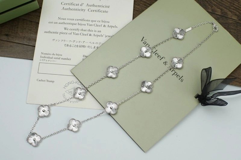 Effortless Vca Necklaces 254048