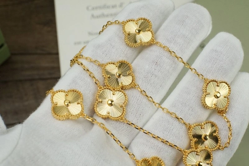 Effortless Vca Necklaces 254048