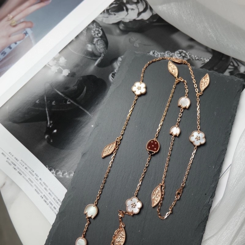 Stretchable Vca Necklaces 254021