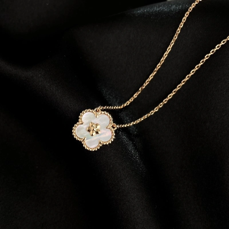 Vca Necklaces Minimalist 254019
