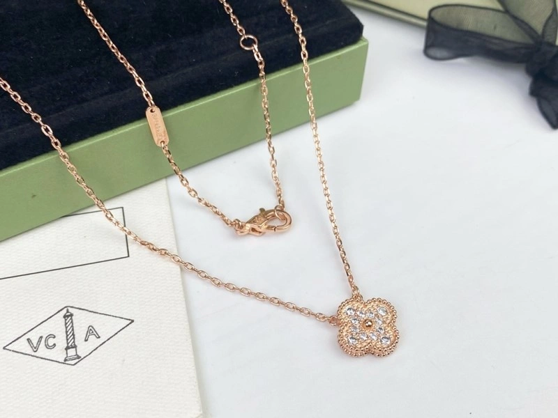 Vca Necklaces GoodFit 254017