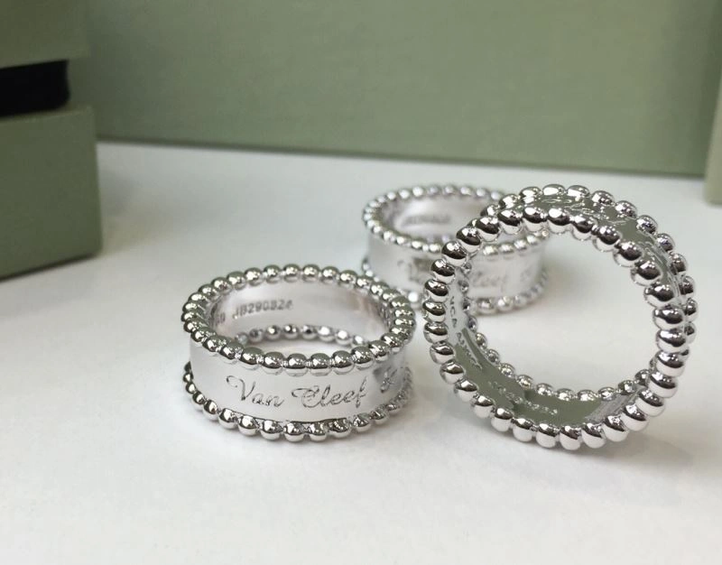 Vca Rings Snug 255510