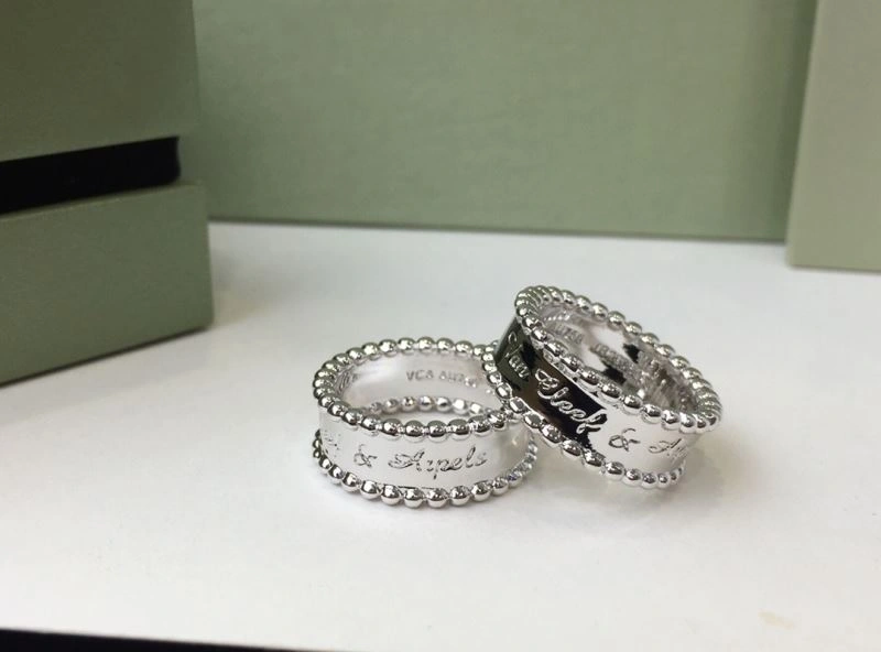 Vca Rings Snug 255510