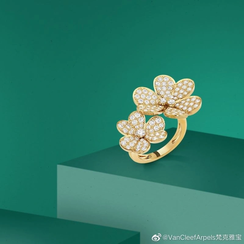 Colorful Vca Rings 255508