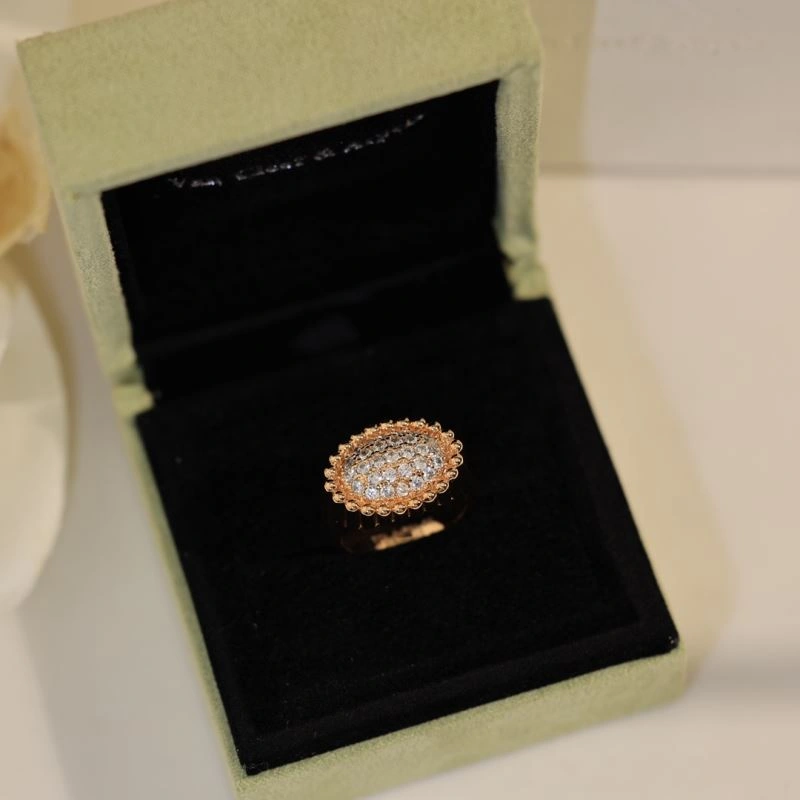 FashionForward Vca Rings 255458