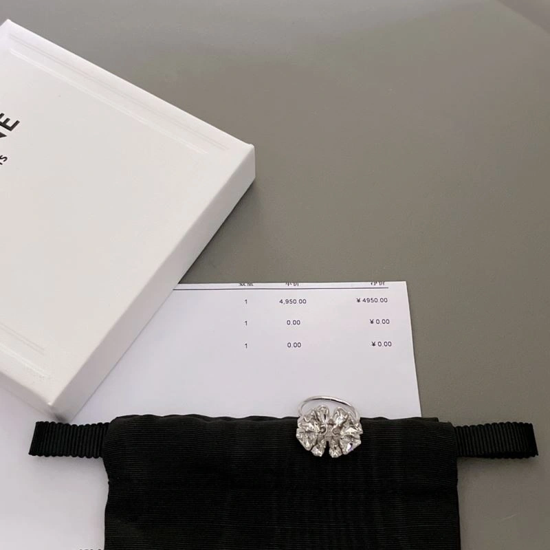 Sleek Vca Rings 255072