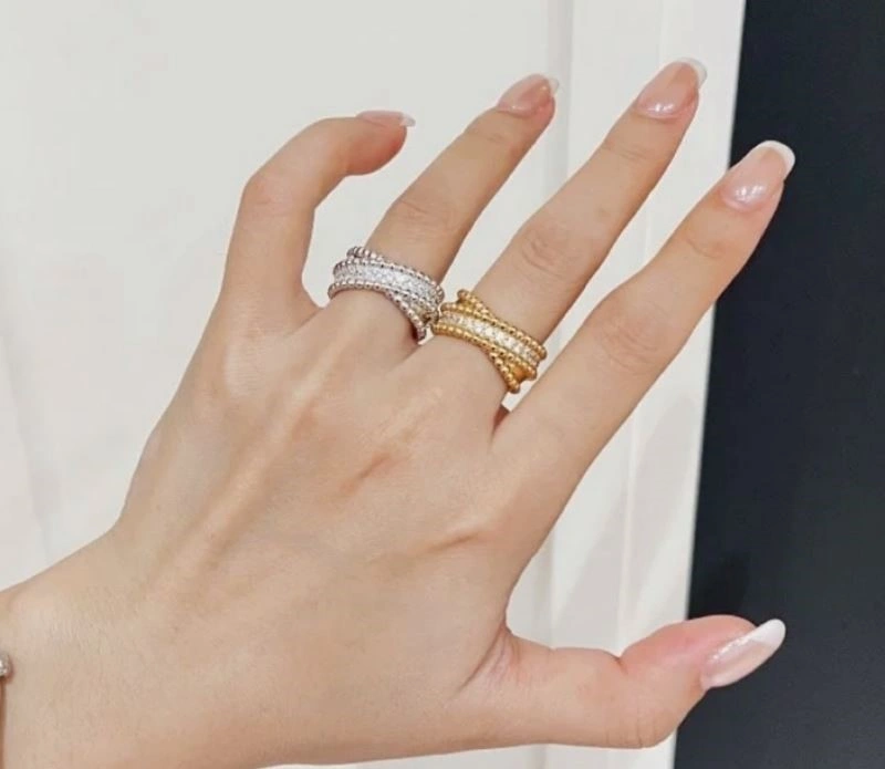 Colorful Vca Rings 254604