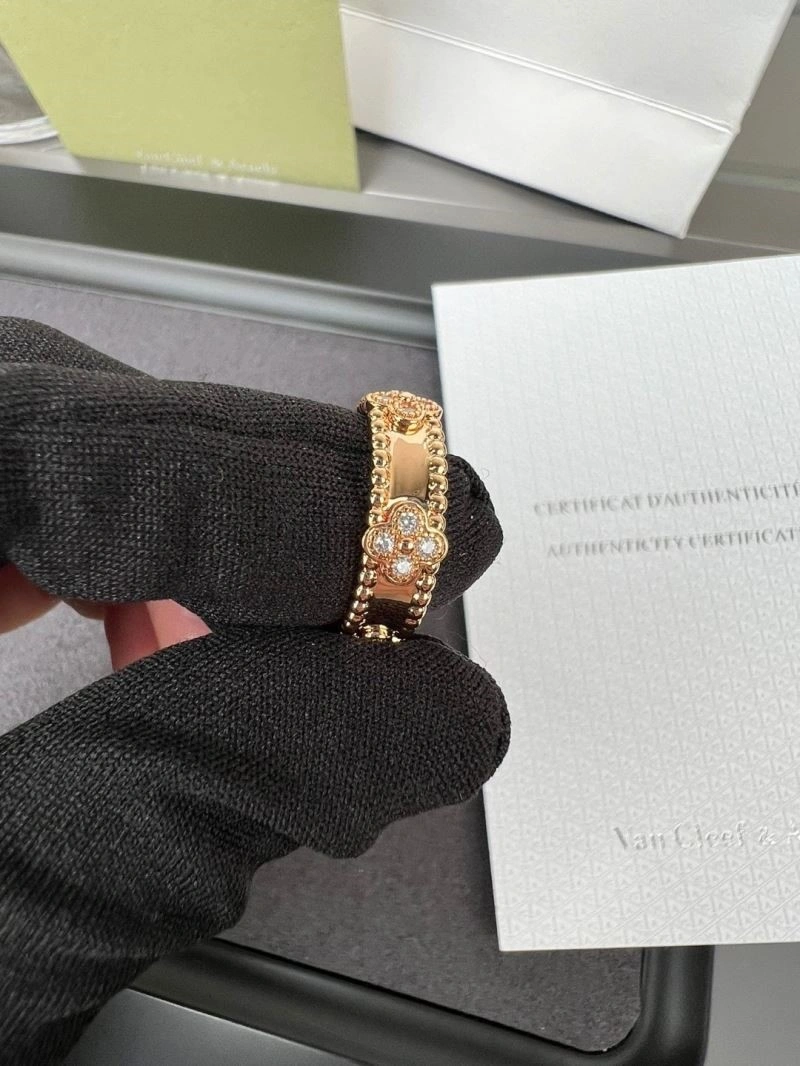 Vca Rings DailyWear 254598