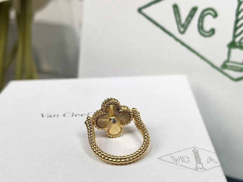 FashionForward Vca Rings 254491