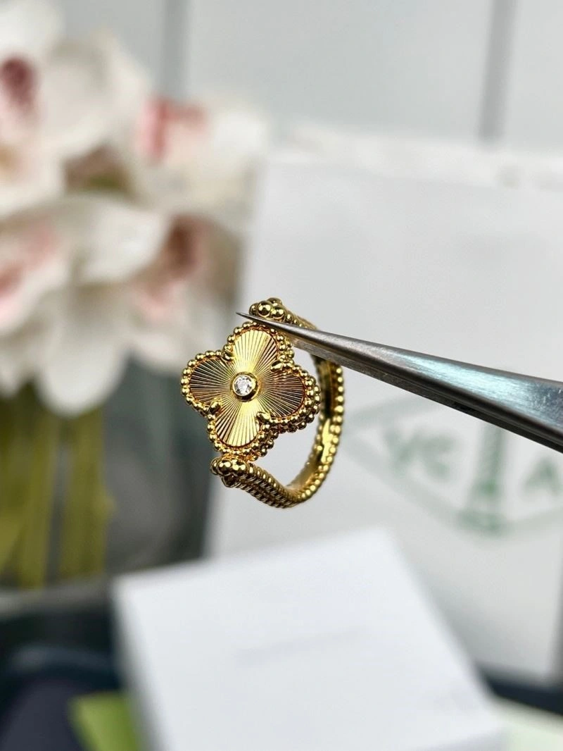 FashionForward Vca Rings 254491