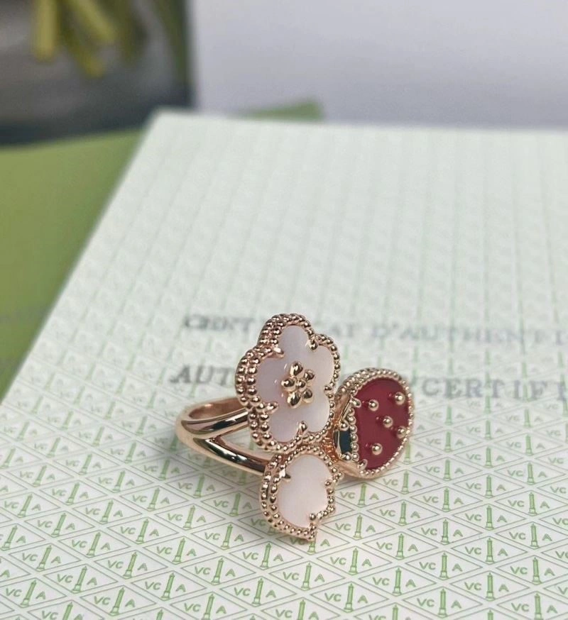 Trendy Vca Rings 254484