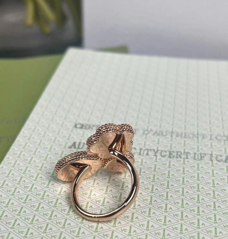 Trendy Vca Rings 254484