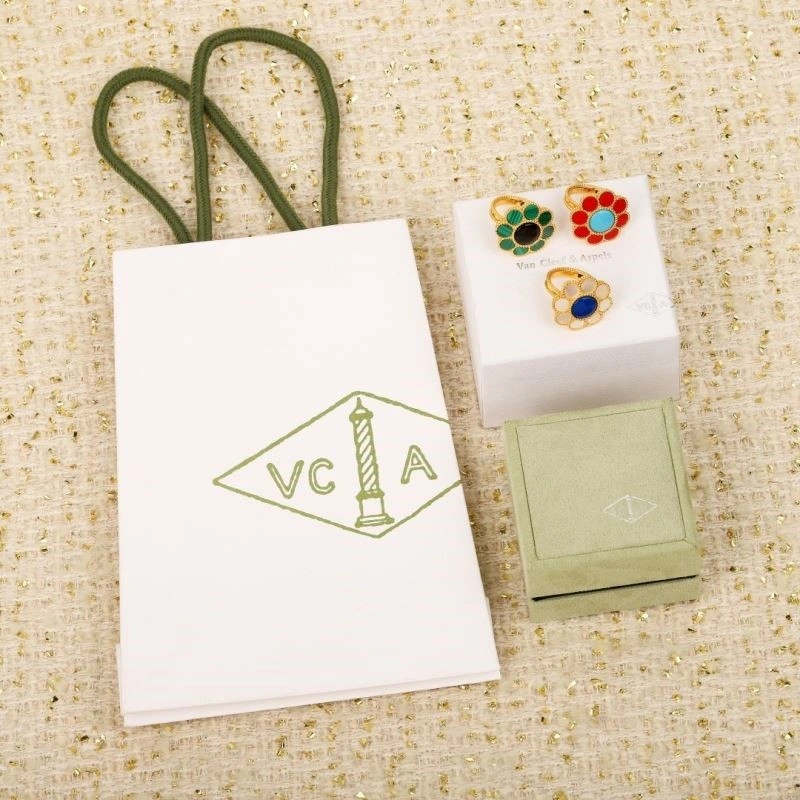 Vca Rings Seasonal 254480