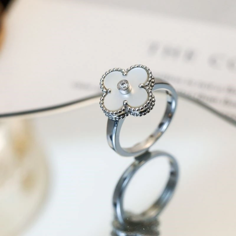 Vca Rings Unique 254157