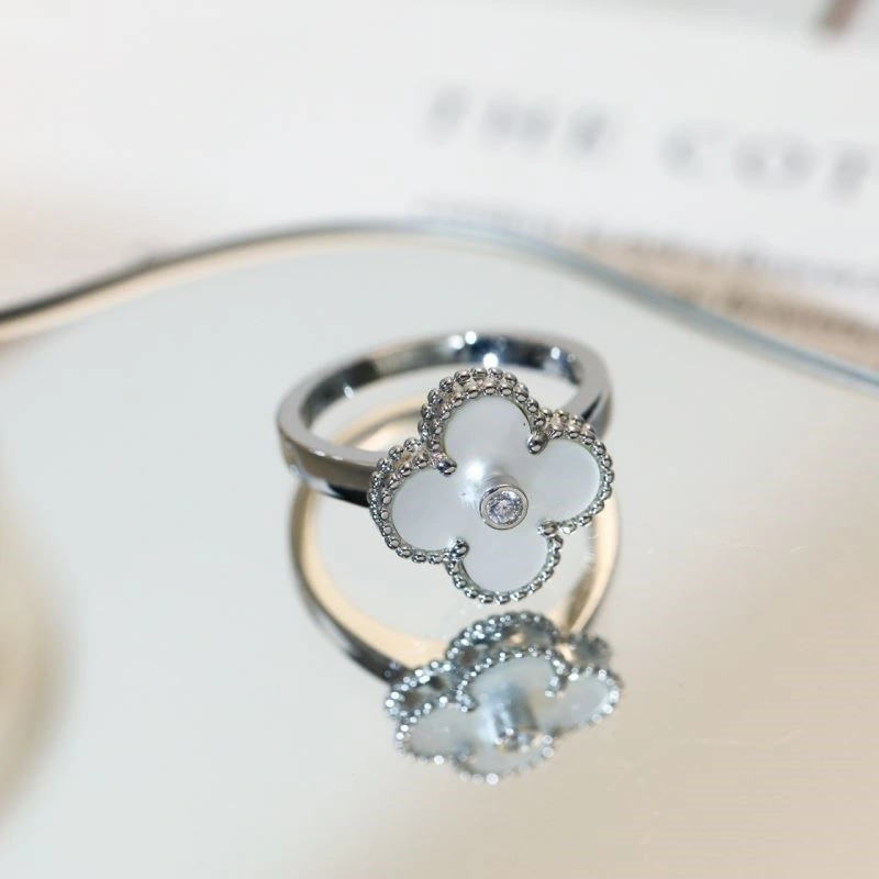 Vca Rings Unique 254157
