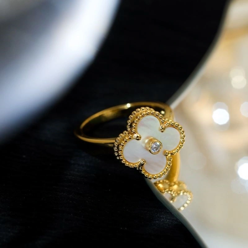 Vca Rings Unique 254157
