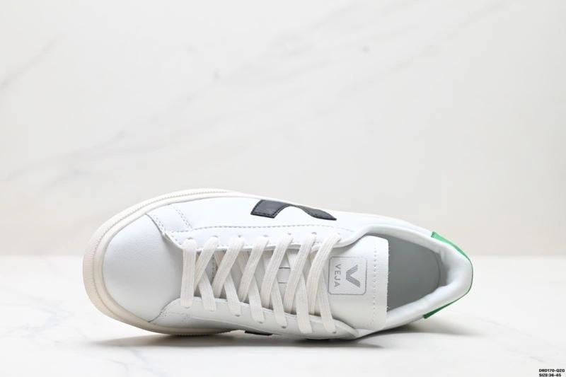 WaterResistant Veja Shoes 2837