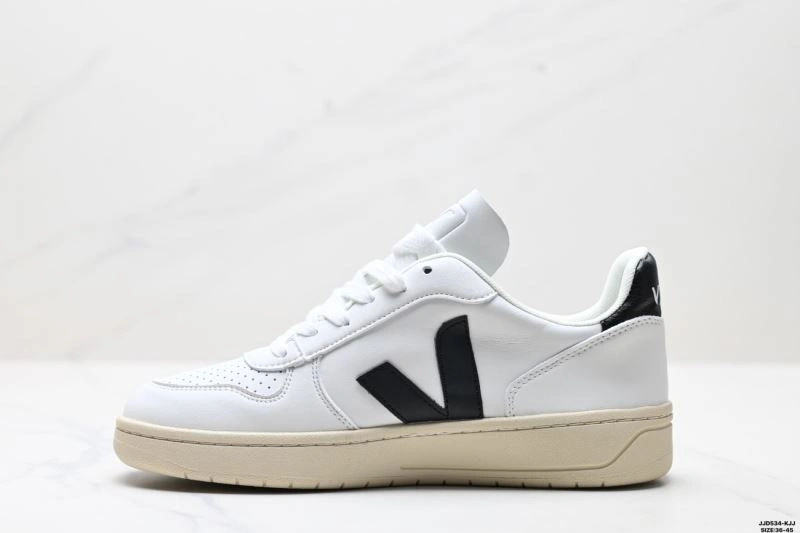 Veja Shoes Packable 2829